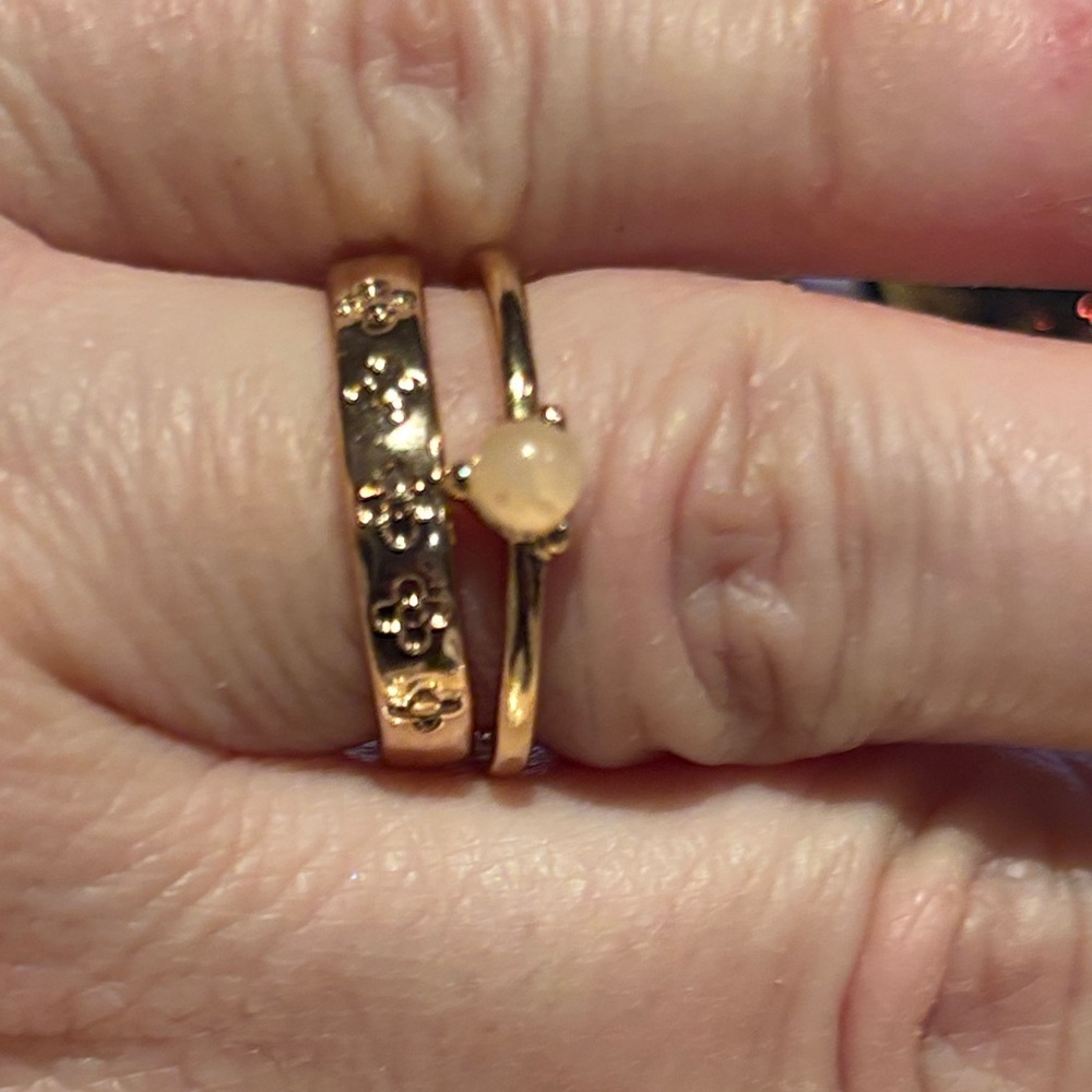 Elegant Gold Women's Ring Set